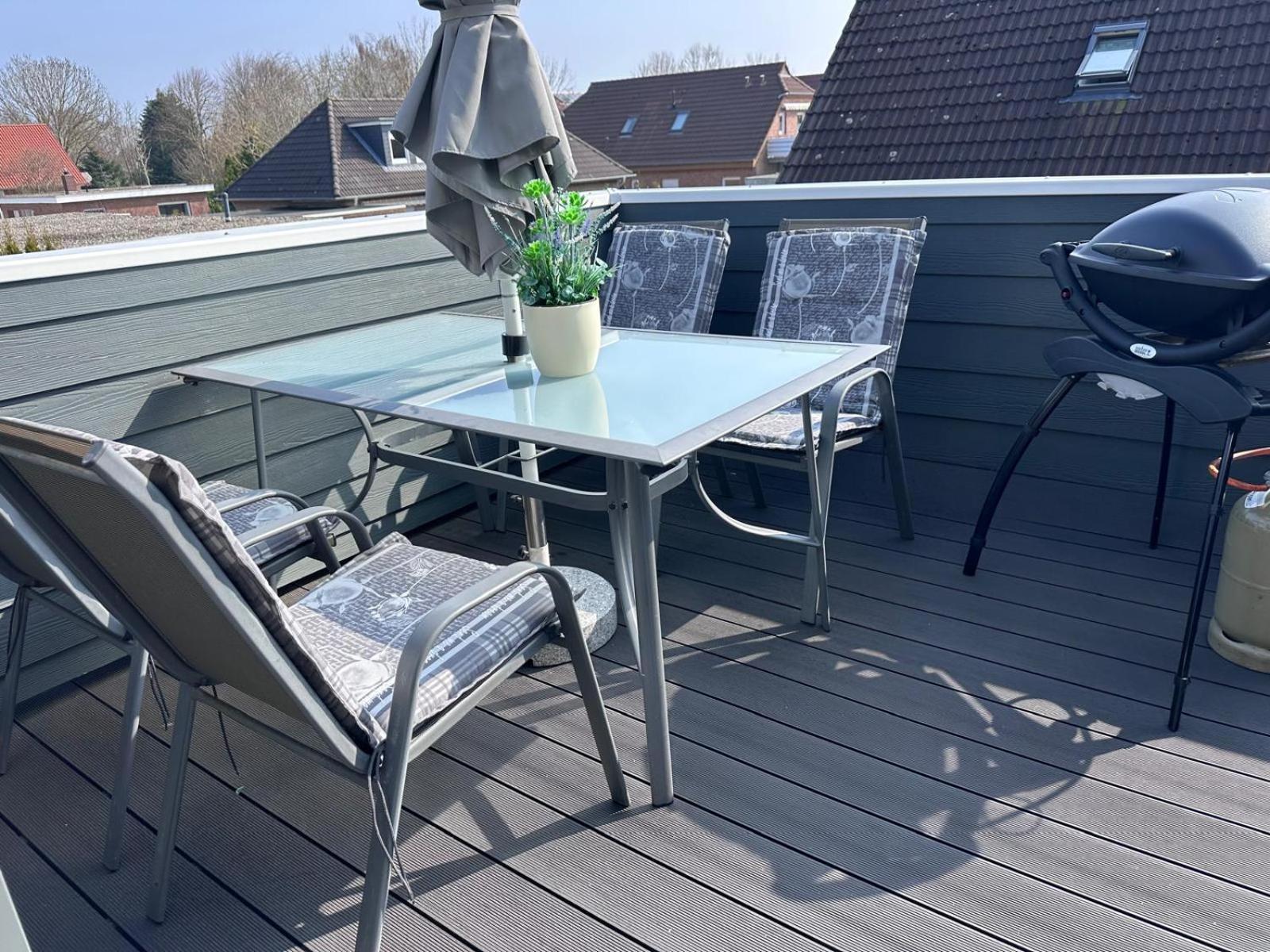 Ferienhaus Bluetenzauber In Norddeich Exterior photo